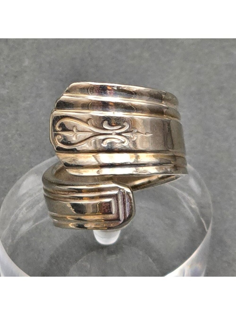Vintage Avon Silver Plate Spoon Ring Size 8.5 Floral Heart Etched Bypass - Picture 11 of 11